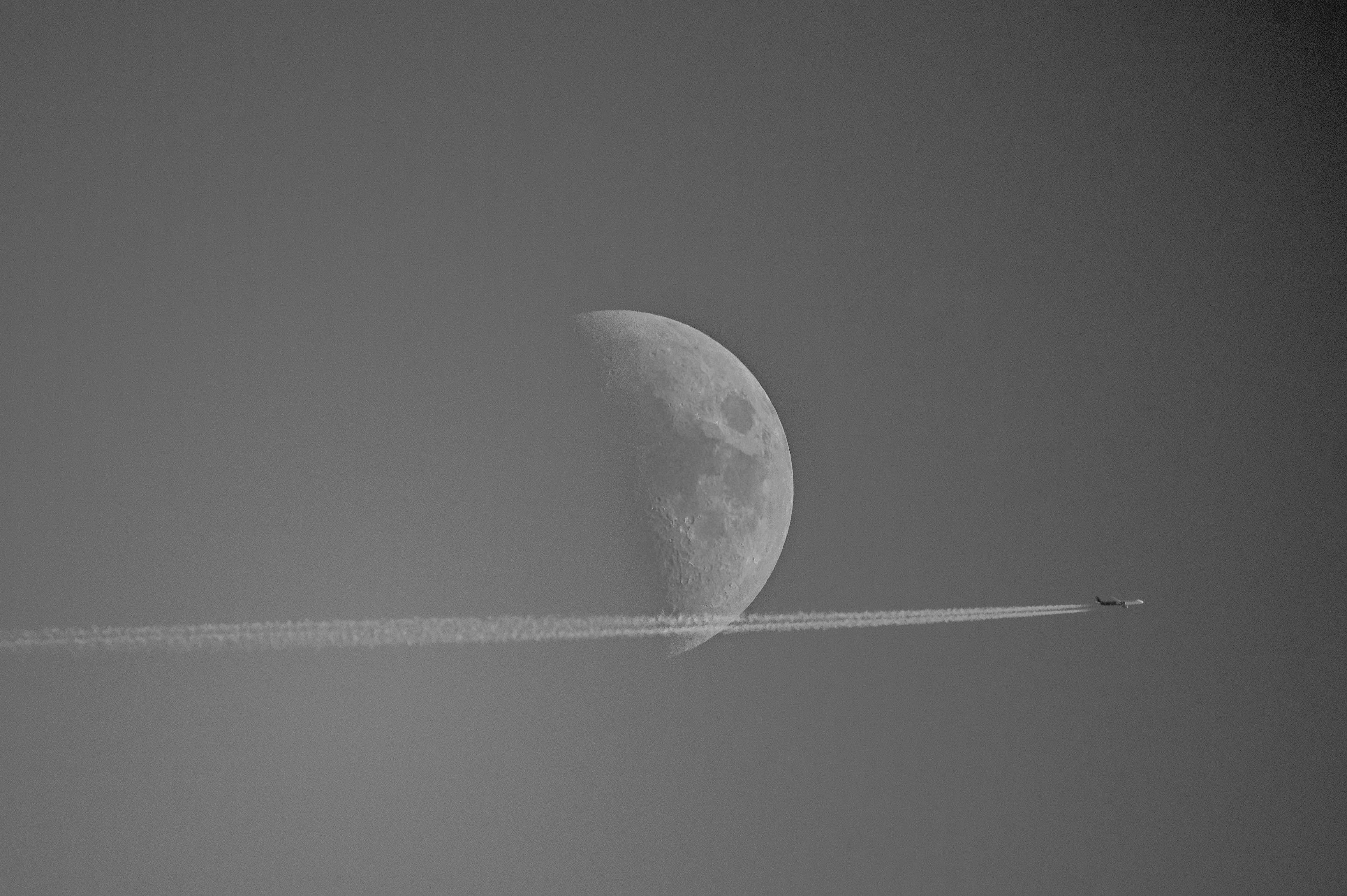 Aircraft transiting the moon